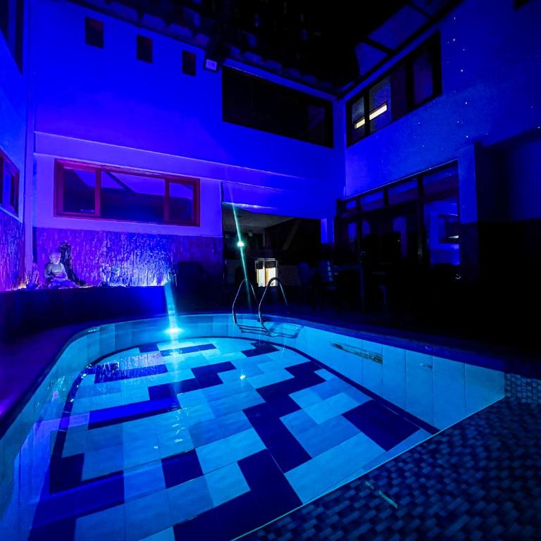 Alojamiento con piscina privada en Medellín MLB by Lets Go - Villa with Private Pool - 13