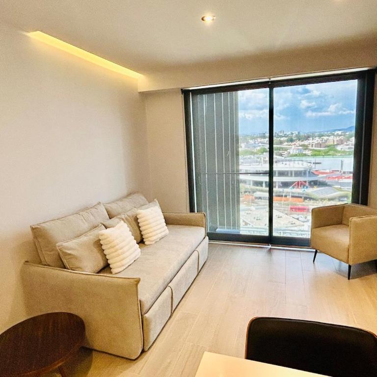 Depa premium con Alberca, Gym y Pádel - country club GDL - Two-Bedroom Apartment - 1