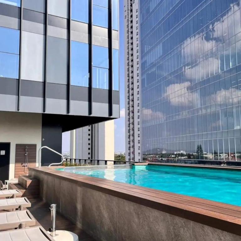 Depa premium con Alberca, Gym y Pádel - country club GDL - Two-Bedroom Apartment - 17
