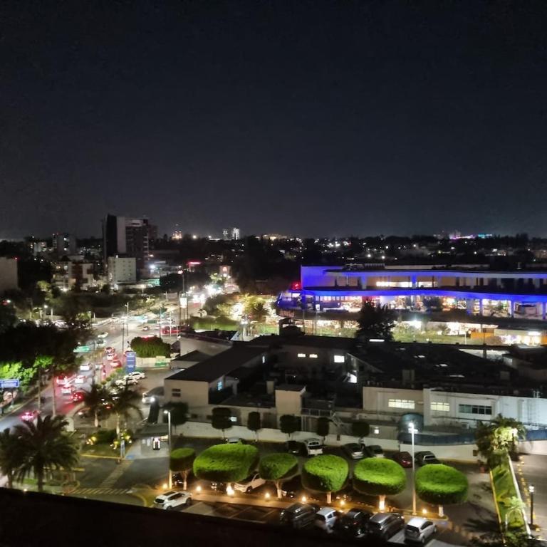Depa premium con Alberca, Gym y Pádel - country club GDL - Two-Bedroom Apartment - 47