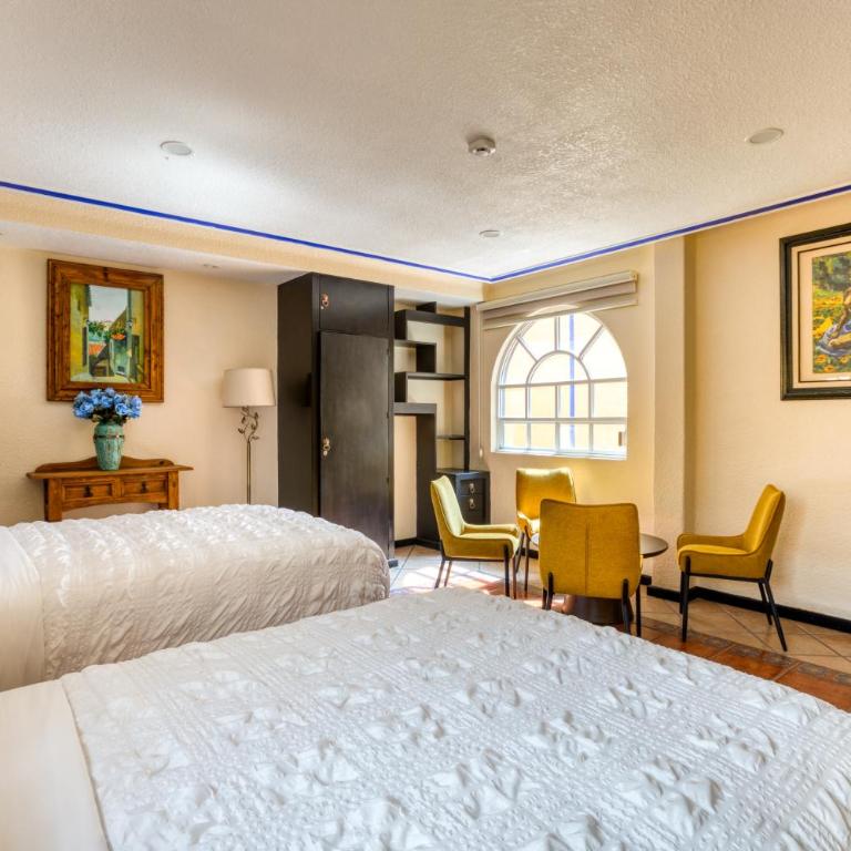 Casa Blue - Double Room with Shared Bathroom - 27