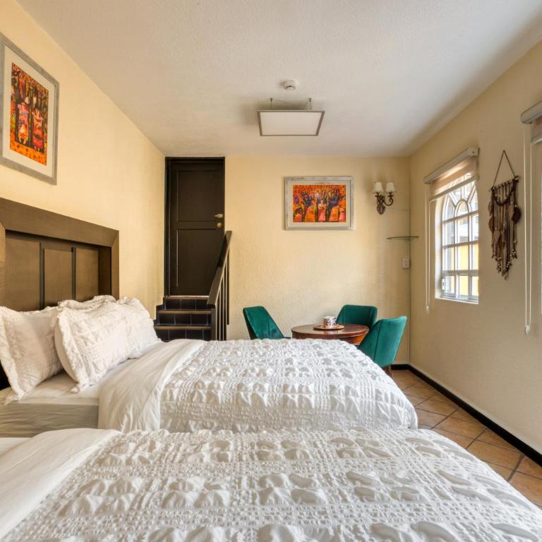 Casa Blue - Quadruple Room with Shared Bathroom - 4