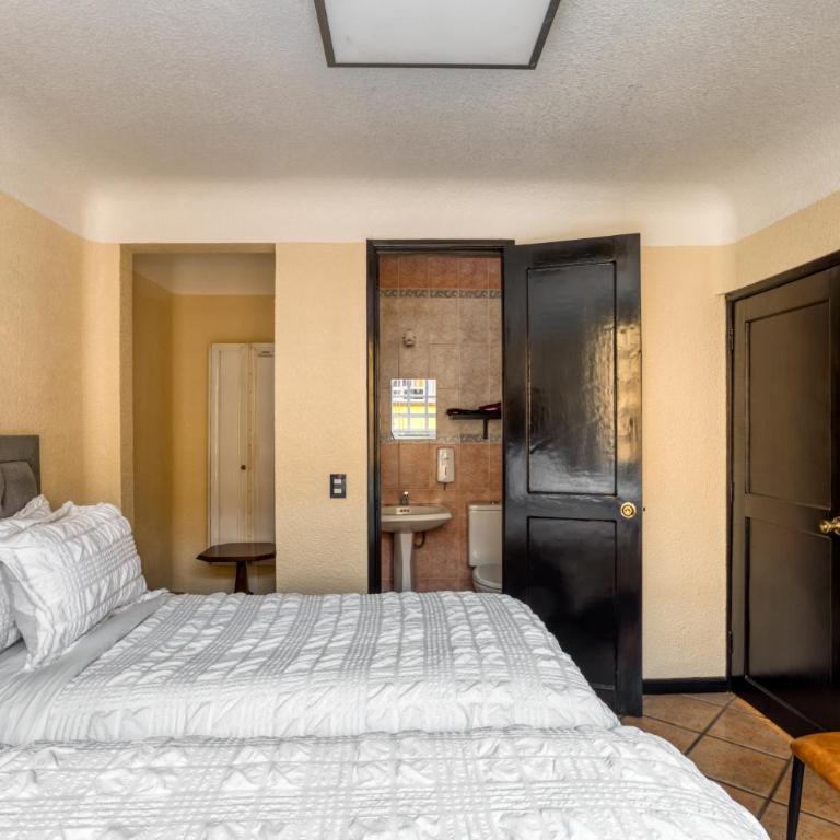 Casa Blue - Economy Double Room - 6