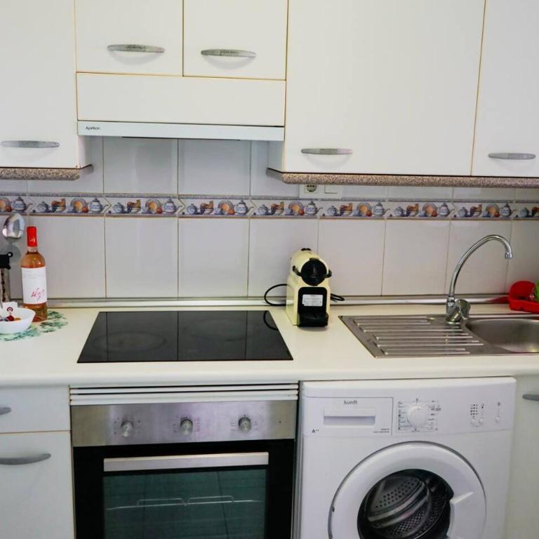 Bright & quiet 2BR flat w/ large terrace & pool - Apartamento de 2 dormitorios - 48