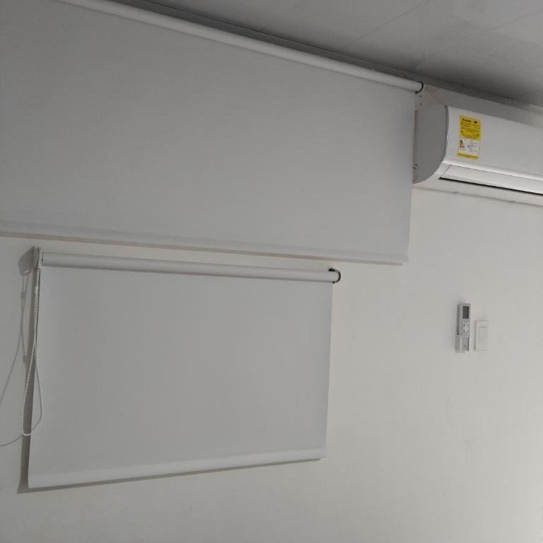 Shalom Home90 - Habitación Doble con baño privado - 1 o 2 camas - 3