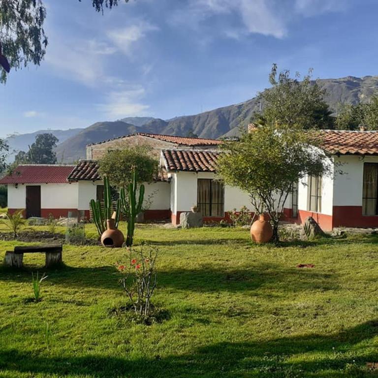 la posada del turista - Habitación Familiar con vistas a la montaña - 2