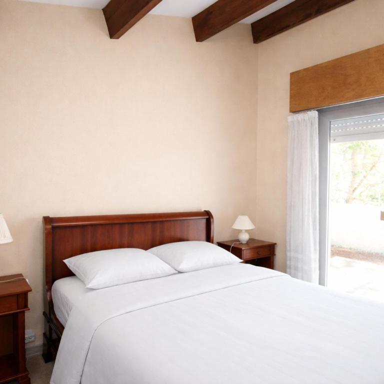 Villa avec jardin boisé, proche plage et commerces, La Tranche-sur-Mer - FR-1-22-307 - Maison de Vacances (6 Adultes) - 7