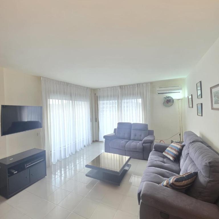 Apartamento Paradís Park - Piscina y Playa - Two-Bedroom Apartment - 23