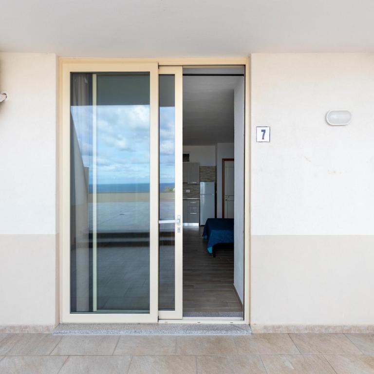Aria condizionata e terrazza vista mare - Apartamento - 19