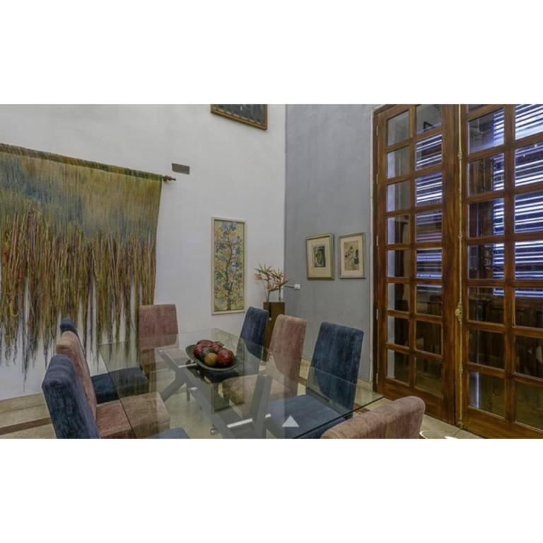 Luxury Large Apartment With Colonial Balcony - Apartment - 7