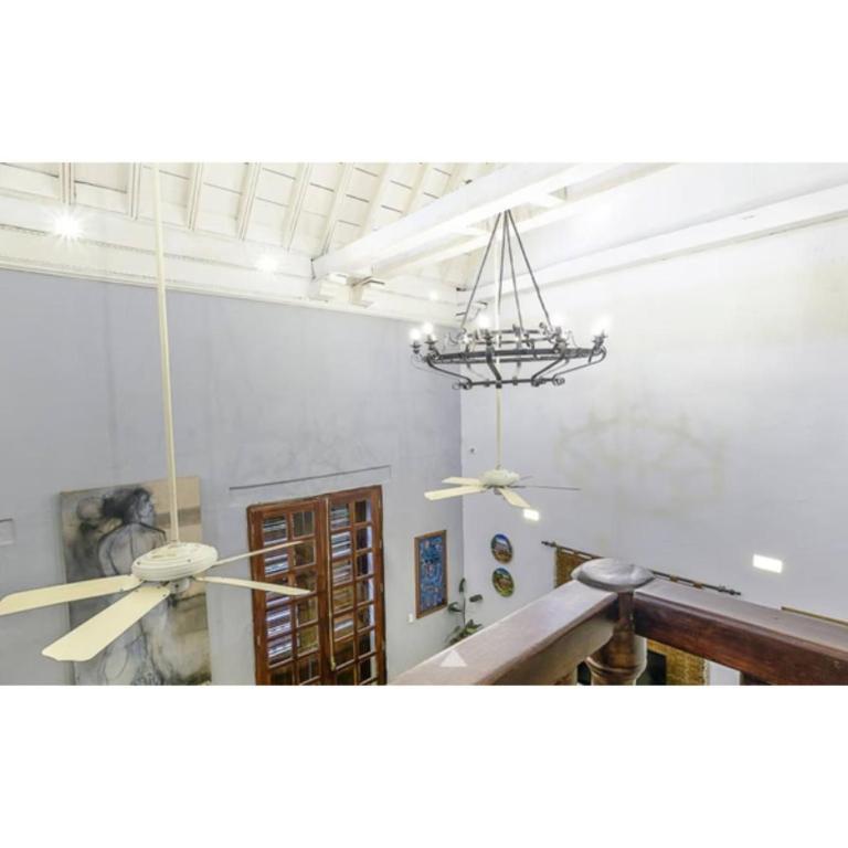 Luxury Large Apartment With Colonial Balcony - Apartment - 18