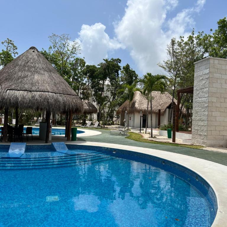 Hermoso Departamento en Puerto Morelos - Two-Bedroom Apartment - 14