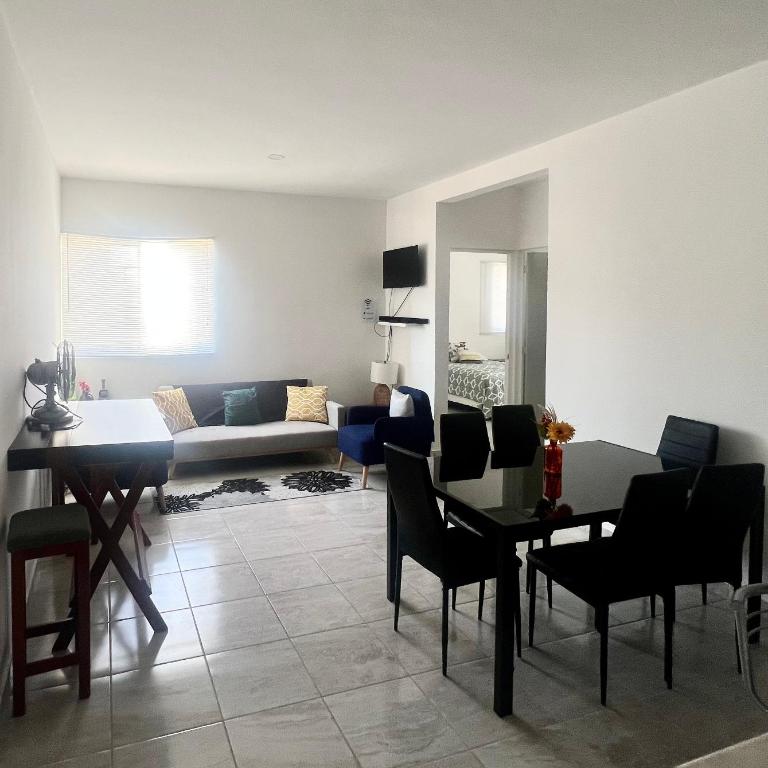 Hermoso Departamento en Puerto Morelos - Two-Bedroom Apartment - 10