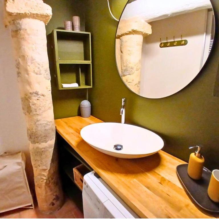 Avignon intra muros spa jardin wifi calme - Appartement 2 Chambres - 12