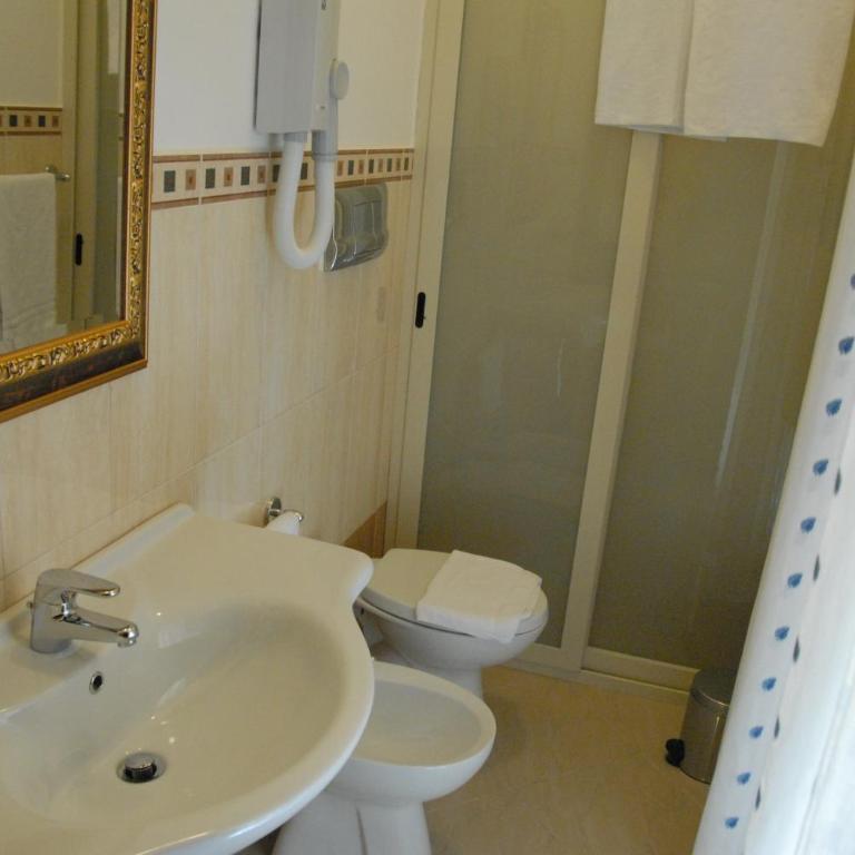 Garibaldi Relais - Deluxe Quadruple Room - 7