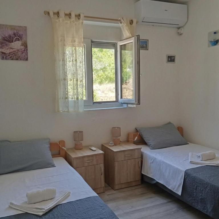 Vila Rogač - Vila sa Sopstvenim Bazenom - 26