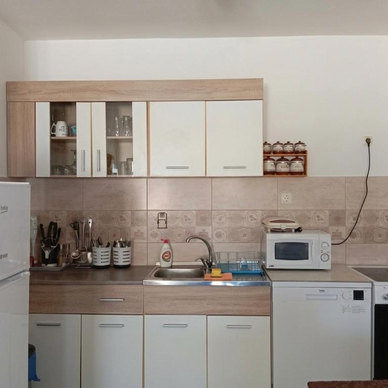Vila Rogač - Vila sa Sopstvenim Bazenom - 23