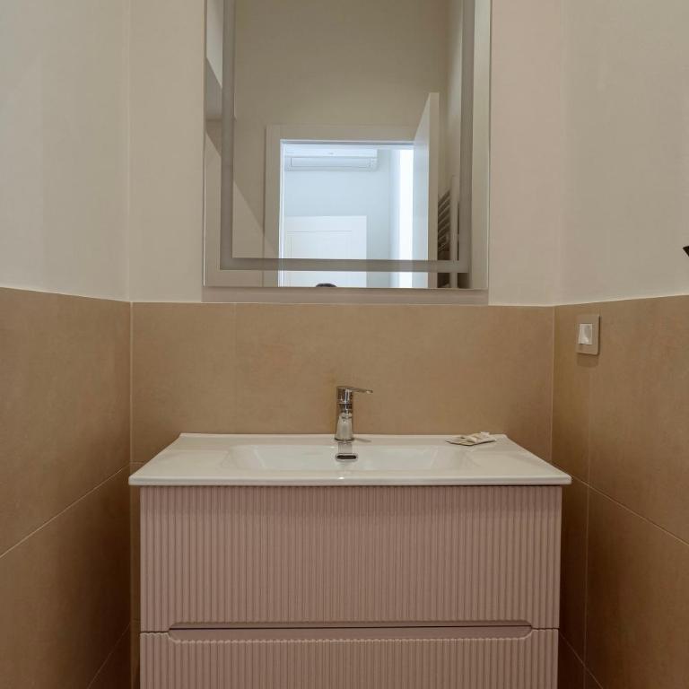 Milazzo 13 Guest House - Double Room with Private Bathroom - 13