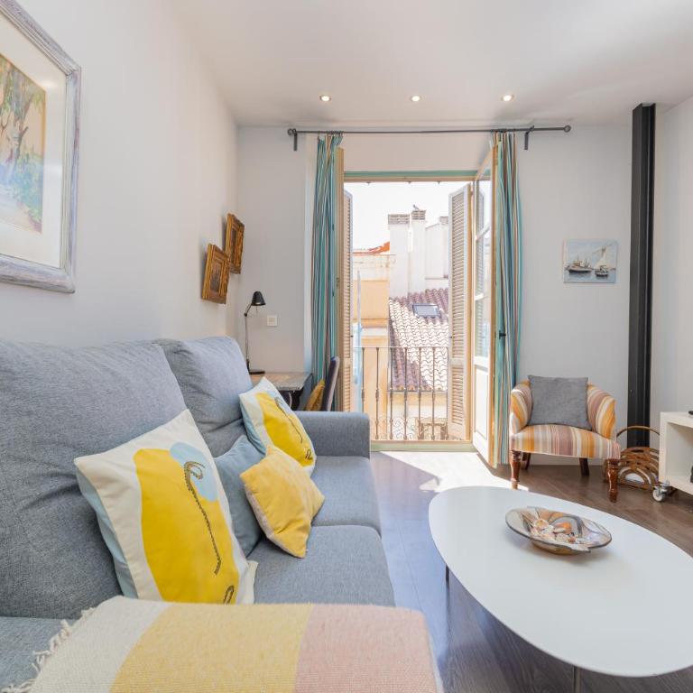 C20 - Adorable Apartment in the Center with Sun Terrace - Apartamento con terraza - 1