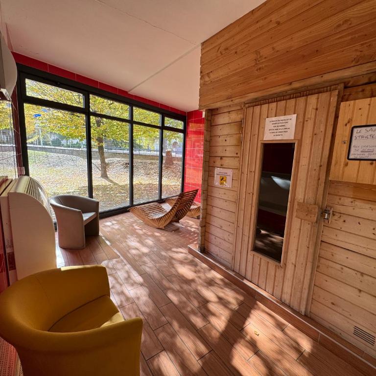 Logement 3 diamants composé de 2 appartements à Saint Lary - Two-Bedroom Apartment - 40