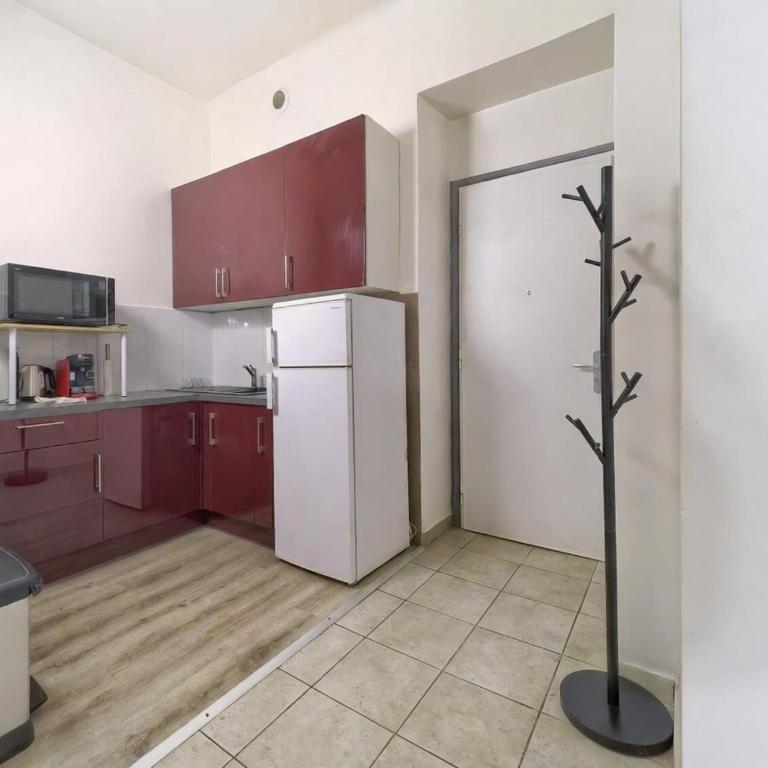 Cozy and renovated apartment - Hyper Central - Air Conditioner - Appartement 3 Chambres - 3