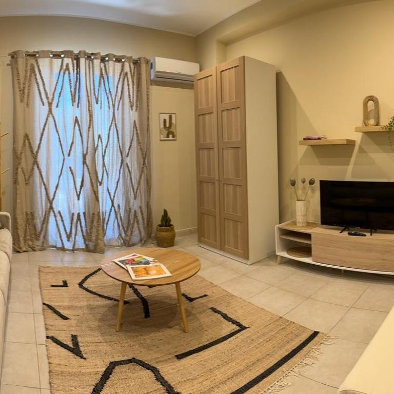 Domus Fysi - Two-Bedroom Apartment with Sea View - 10