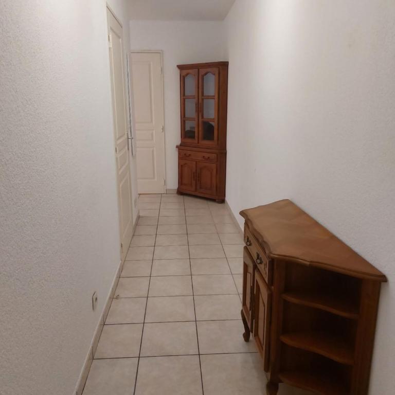 T3 Royal Plaza City Center MENTON - PARKING - Two-Bedroom Apartment - 4