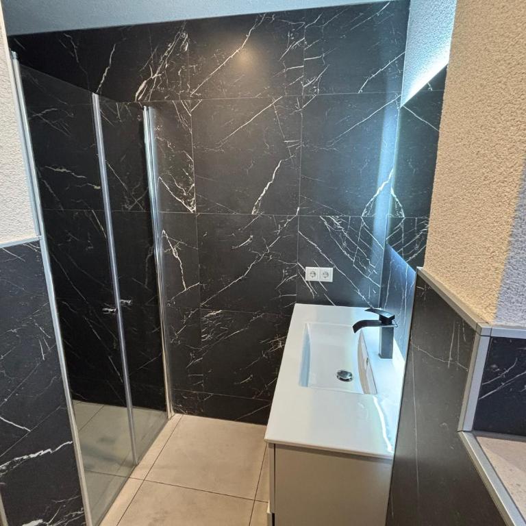 Ferienwohnung Grünblick am Katschbach - Apartment mit 2 Schlafzimmern und Balkon - 14