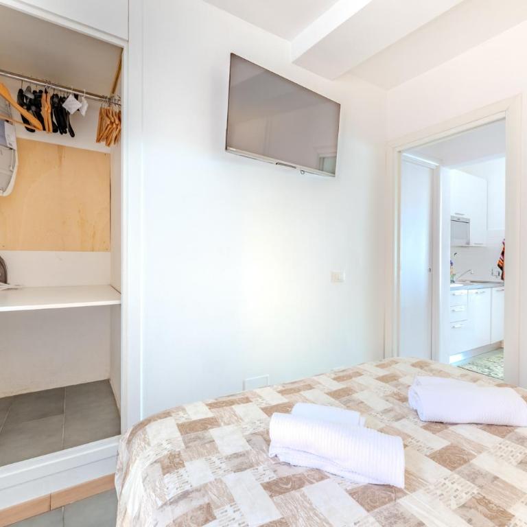Una Finestra Sul Blu - AC & WiFi - Di fronte al Mare - Appartamento Deluxe con 1 Camera da Letto - 23