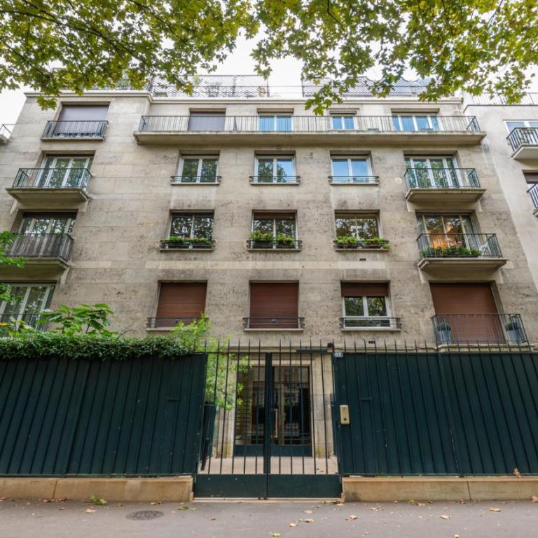 Spacious 3BD Family Apartment Auteuil - Appartement - 1