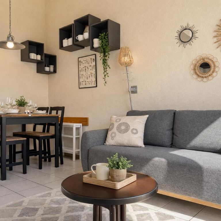 charmant studio renove avec terrasse - 4 personnes - Studio - 9