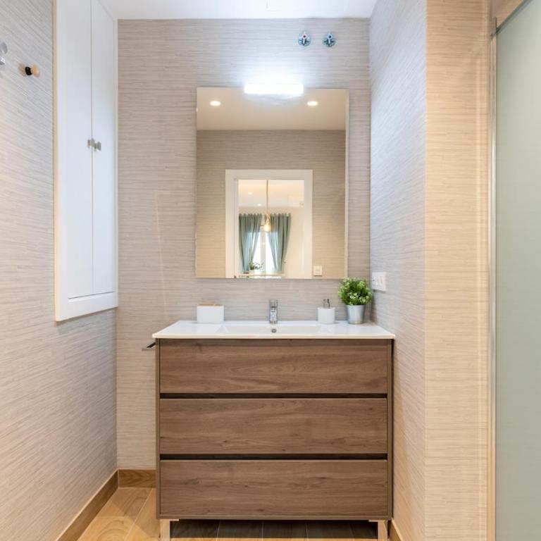Santa Barbara Central Suites - Apartamento de 1 dormitorio - 10