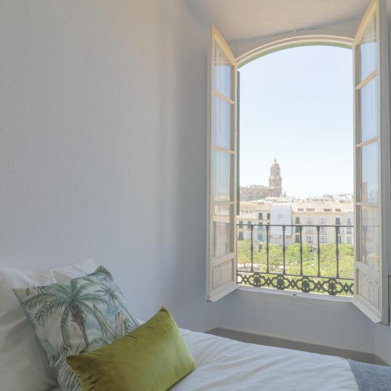 C11 - Cosy 7 Bedrooms in Plaza Merced - Apartment with Balcony - 24