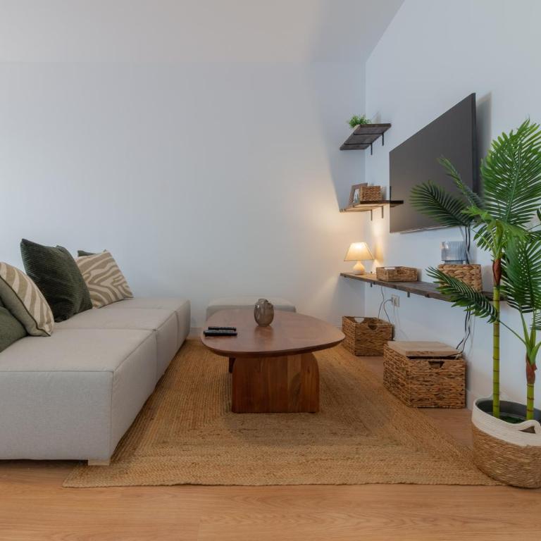 Apto. El Ático de los Patios - Three-Bedroom Apartment - 1