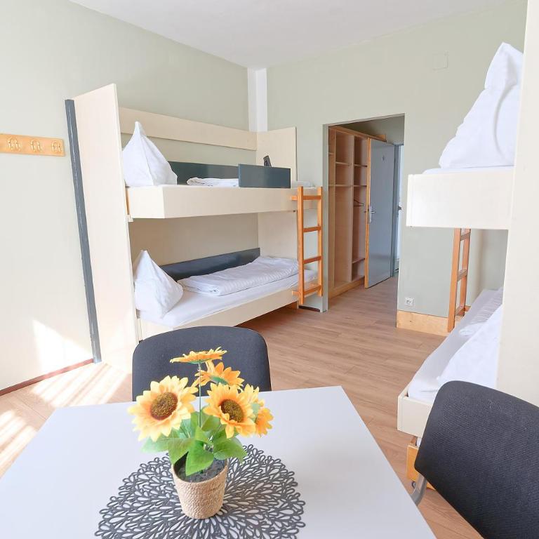Jugend- und Familiengästehaus Villach - Fünfbettzimmer - 20
