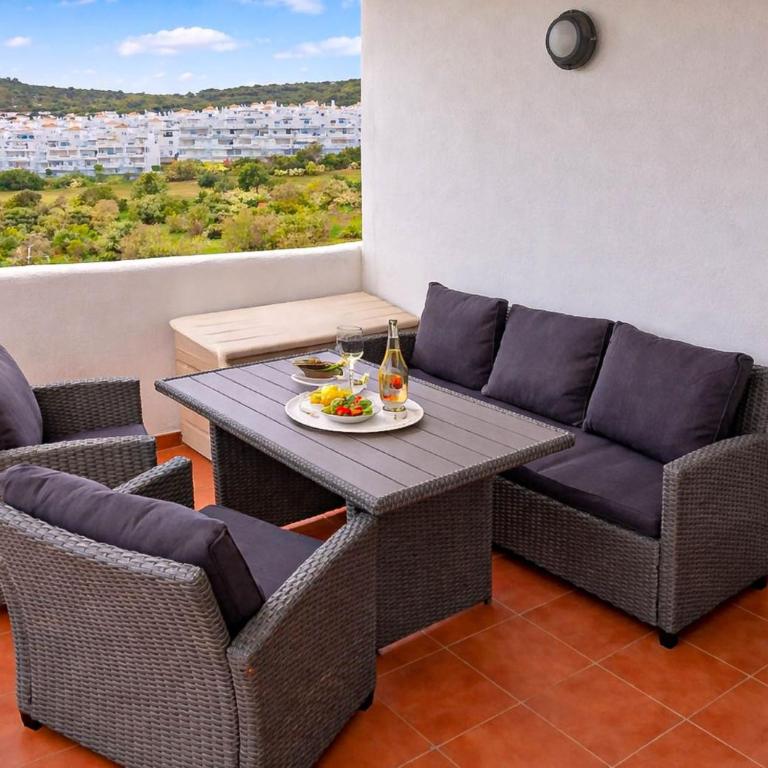 Apt with views over Valle Romano Golf Estepona - Apartamento de 2 dormitorios - 2