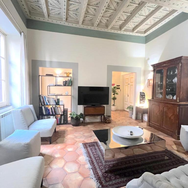 Trevi Luxury - Appartamento con 2 Camere da Letto - 3