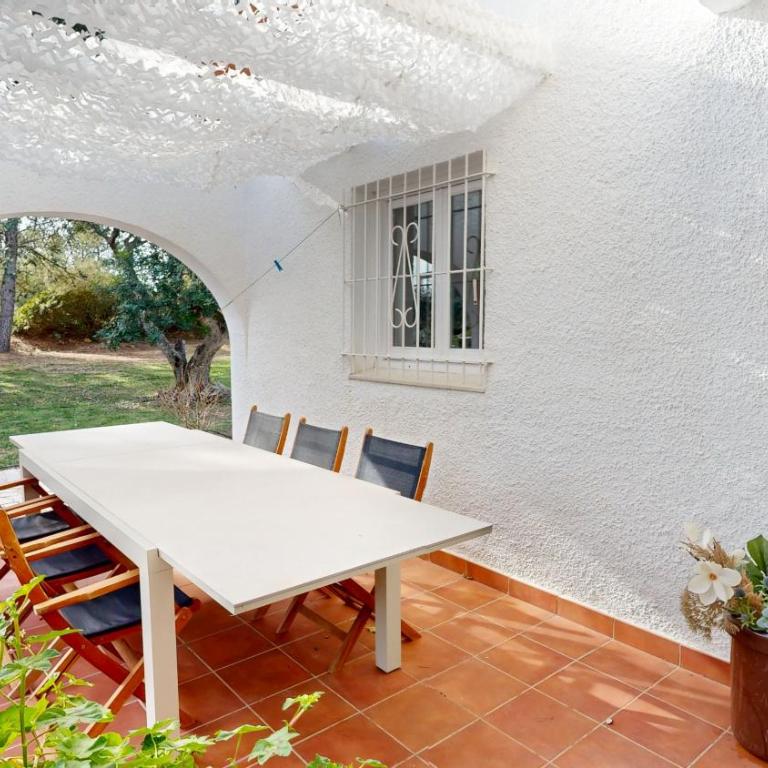 Finca Serena - Three-Bedroom Vacation Home - 16