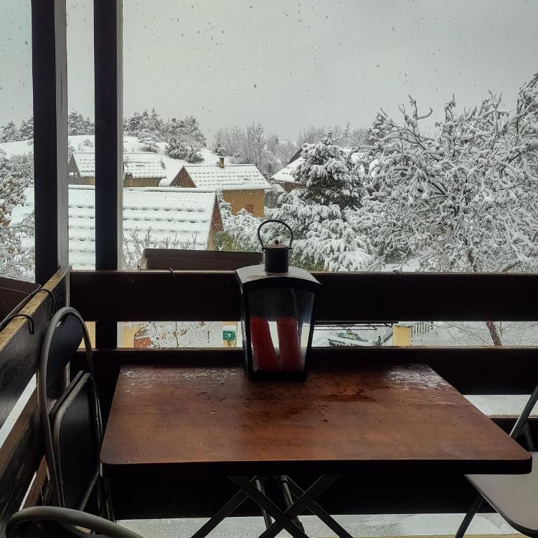 Studio avec coin montagne, balcon, toutes proximités - Appartement 1 Chambre - 10
