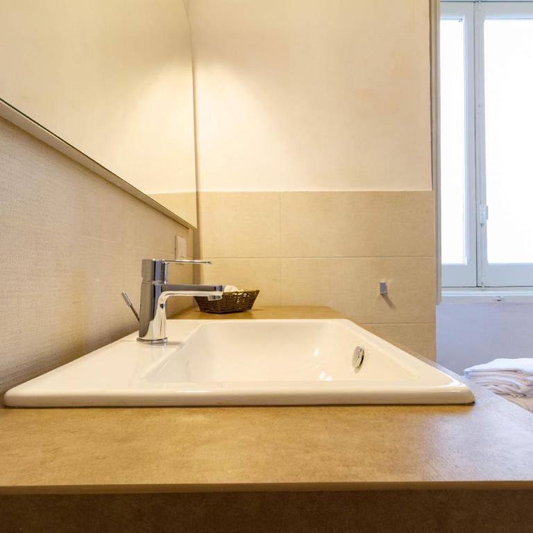 Palazzo Cariddi Apartment - Appartamento Deluxe con 2 Camere da Letto - 55