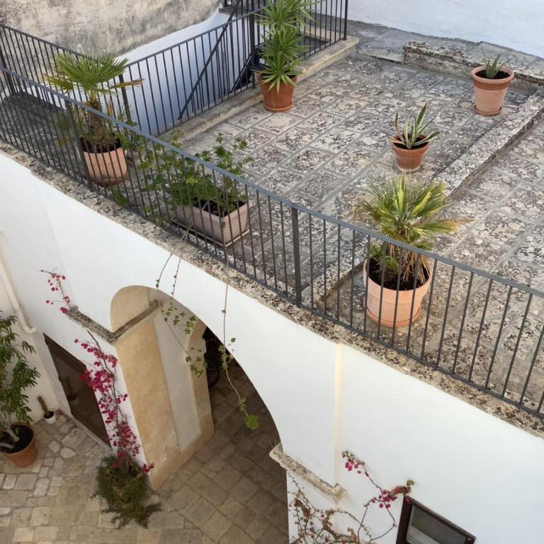 Palazzo Cariddi Apartment - Appartamento Deluxe con 2 Camere da Letto - 83