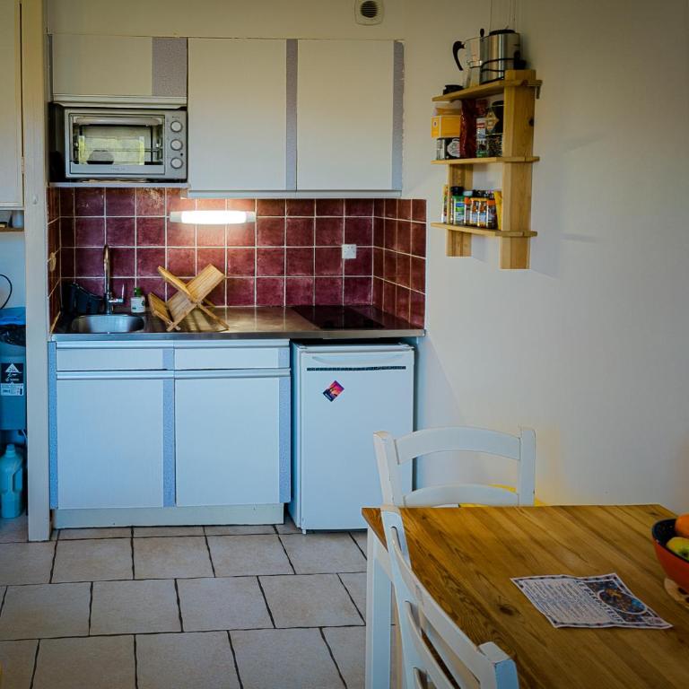 Studio avec coin montagne, balcon, toutes proximités - Appartement 1 Chambre - 5