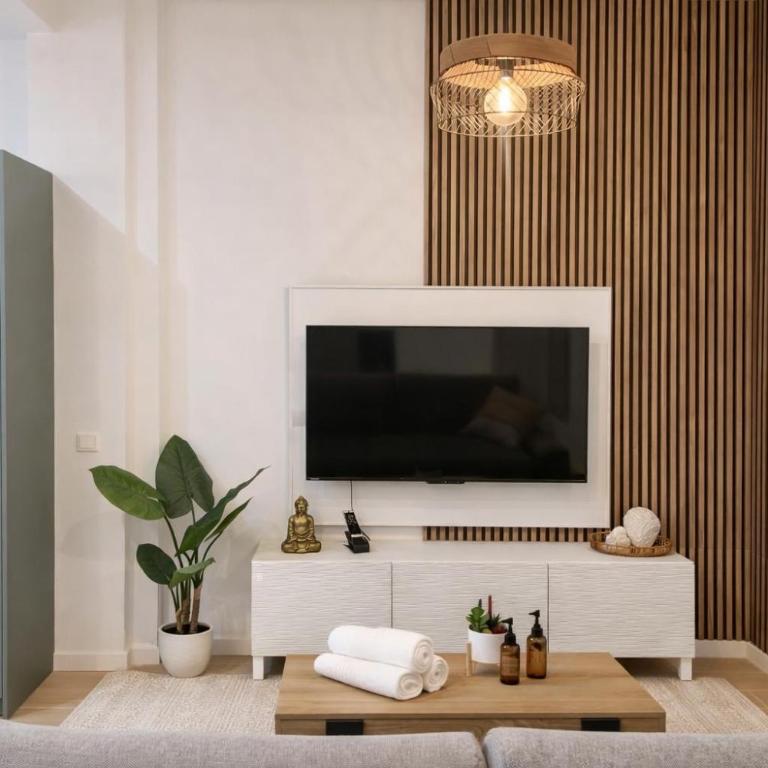Loft Jenia - One-Bedroom Apartment - 1