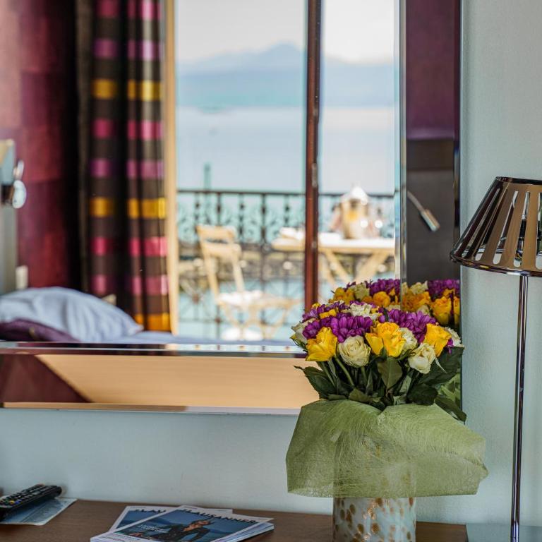 Rivage Hotel Restaurant Lutry - Superior Doppelzimmer mit Balkon und Seeblick - 4