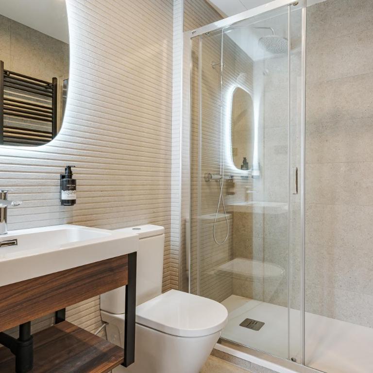 Numancia Apartments by Olala Homes - Two-Bedroom Apartment - 10