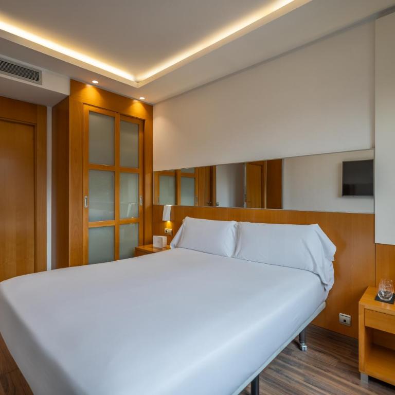 Hotel SB Icaria - Family Room - 2
