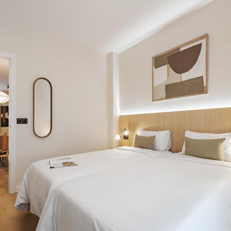 Numancia Apartments by Olala Homes - Three-Bedroom Apartment - 12