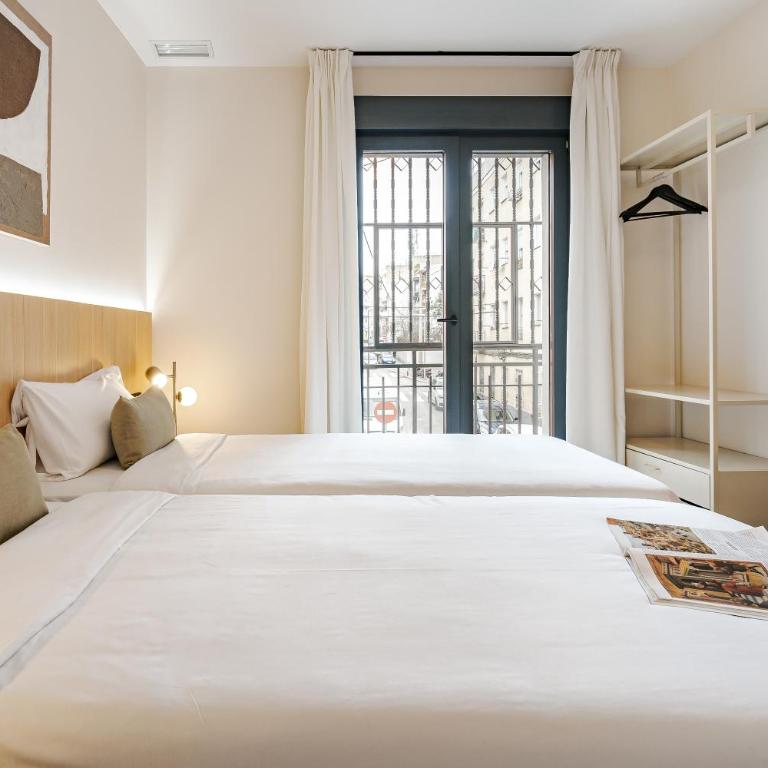Numancia Apartments by Olala Homes - Three-Bedroom Apartment - 13
