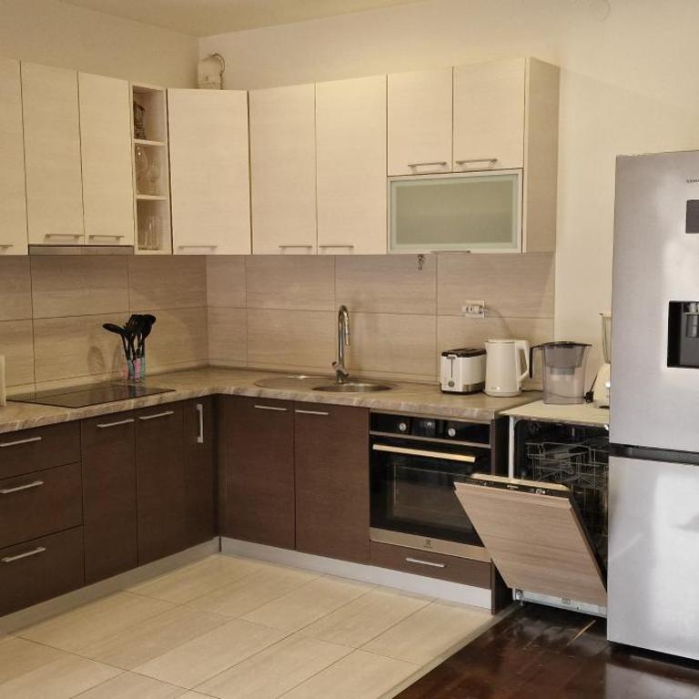 SkyAprt 63m Sea veiw - One-Bedroom Apartment - 12