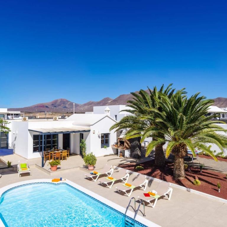 Villa Perejil by Villa Plus - Villa - 4